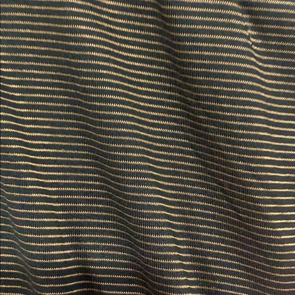 Nike Dri-fit black top - Picture 5 of 5